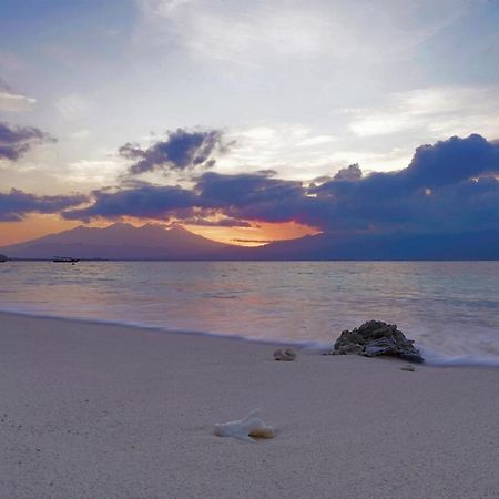 Gili Kama Hotel & Villa Τζίλι Τραγουανγκάν Εξωτερικό φωτογραφία
